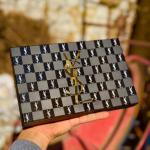 Kindle Paperwhite E-reader